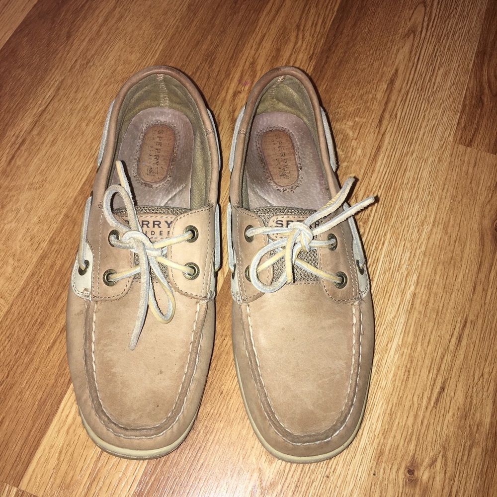 Women’s Sperry Shoes